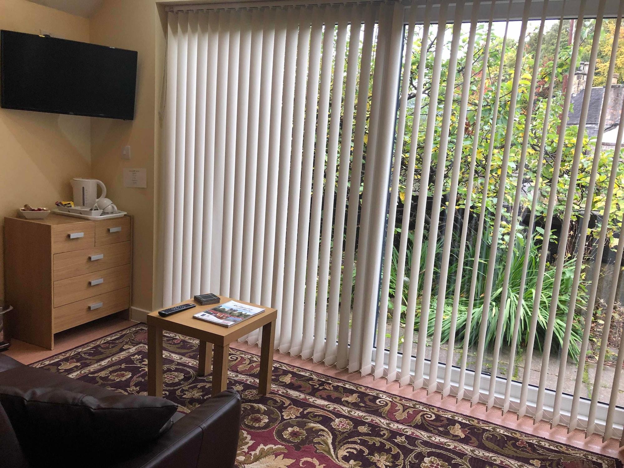 Oyo Eastbank Hotel, Speyside Scotland Rothes Экстерьер фото